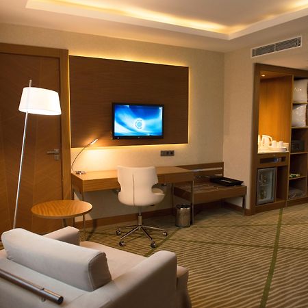 Holiday Inn Gaziantep By Ihg Esterno foto