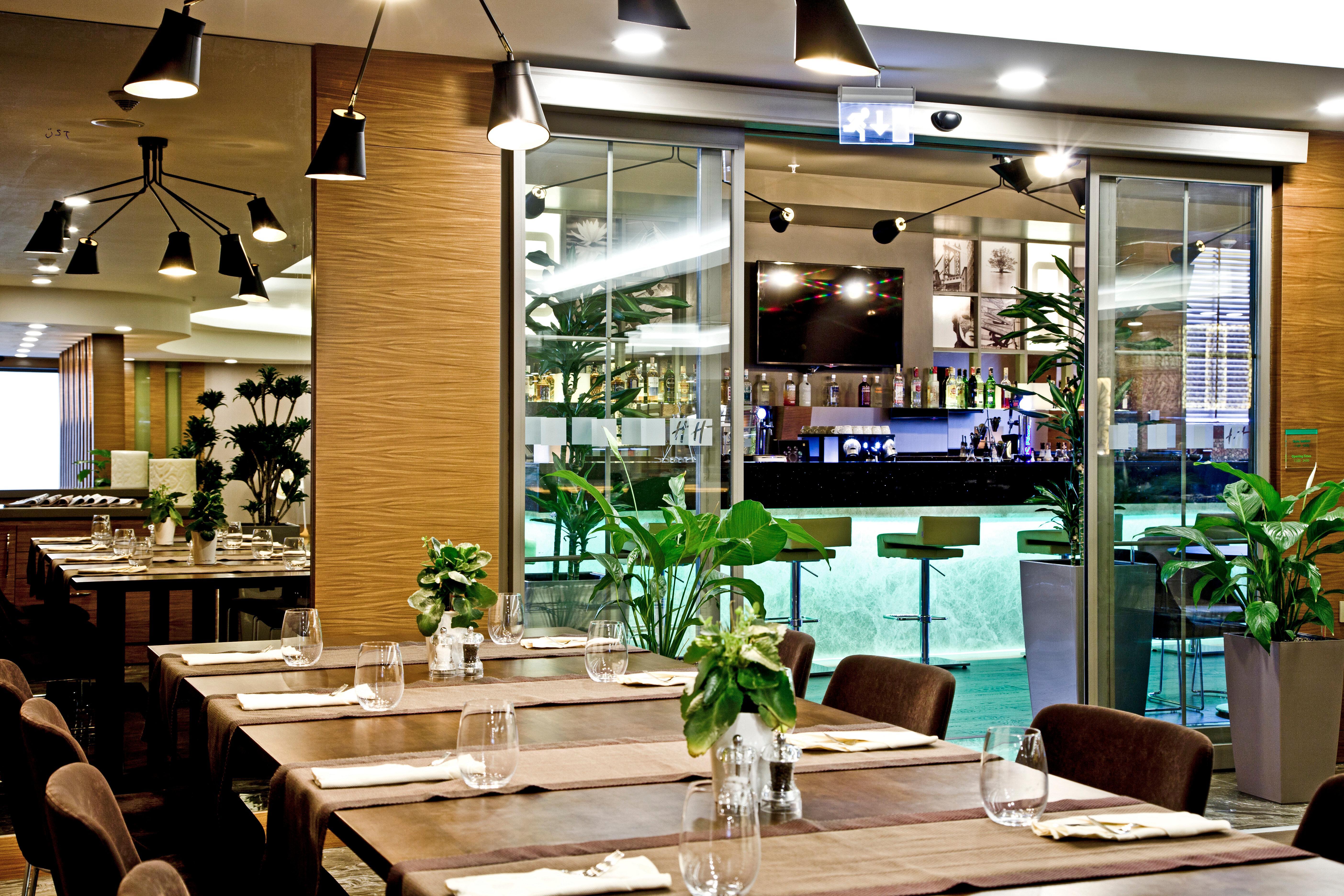 Holiday Inn Gaziantep By Ihg Esterno foto