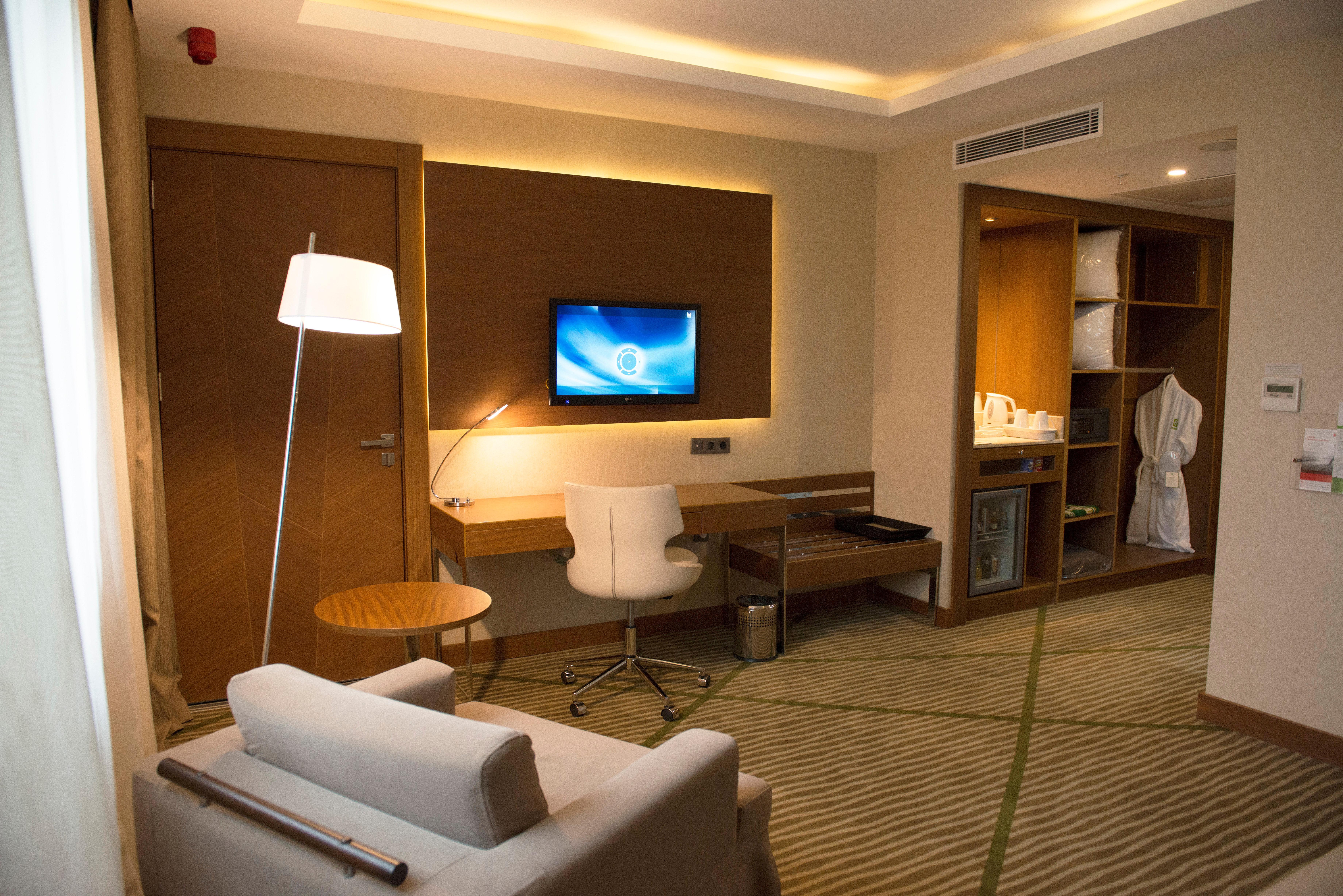 Holiday Inn Gaziantep By Ihg Esterno foto