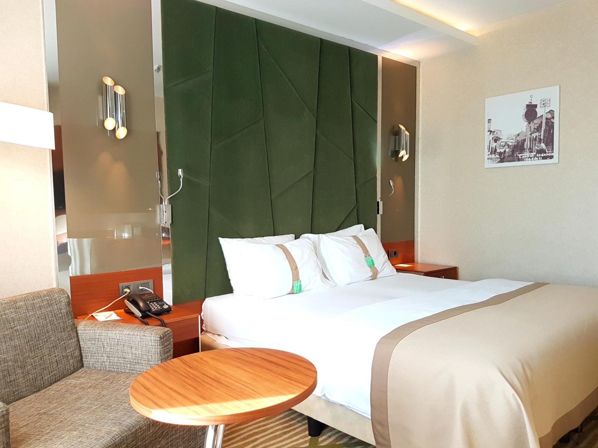 Holiday Inn Gaziantep By Ihg Esterno foto