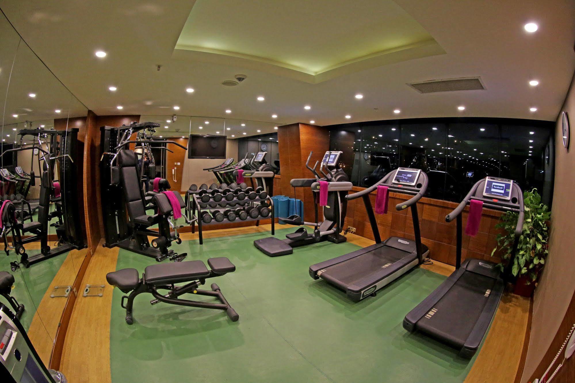 Holiday Inn Gaziantep By Ihg Esterno foto